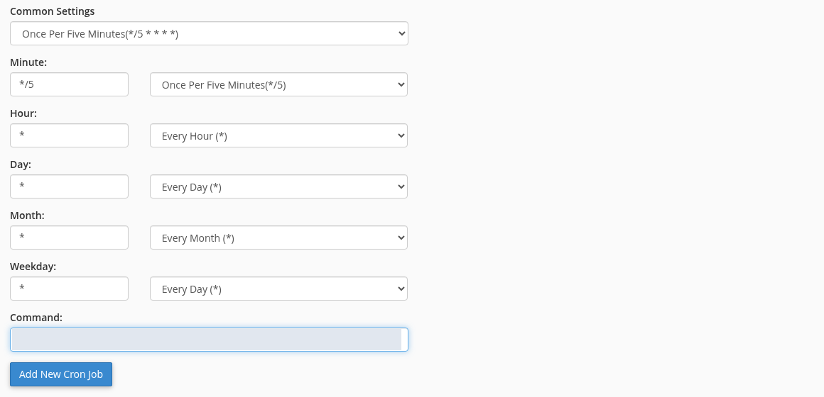 Cron zamanını ve tam komut yolunu girin — gerçek cPanel ekranı.